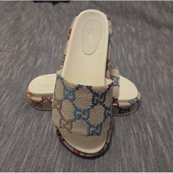 Gucci Women’s Multicolor Angelina GG Platform Slide Sandals - Picture 3 of 5